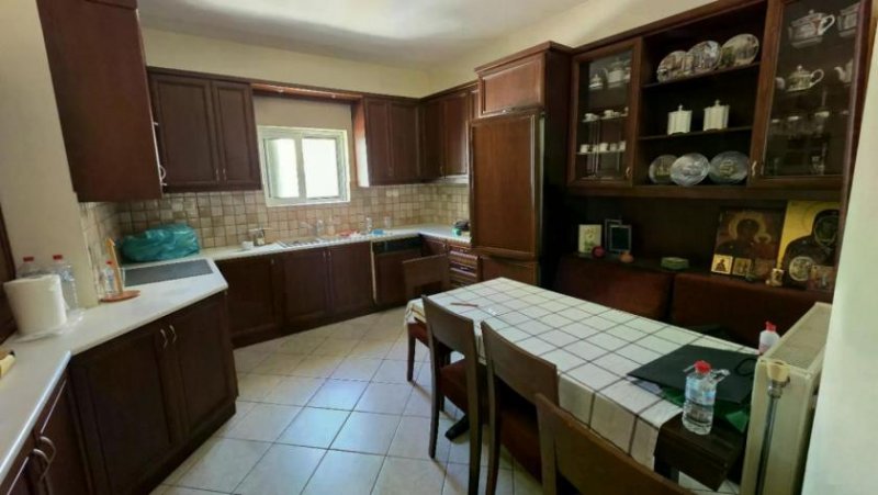 Miress Exklusives Maisonette- und Geschäftshaus im Herzen von Moires – Arbeiten und Wohnen an einem einzigartigen Ort Gewerbe kaufen